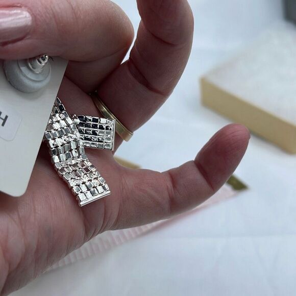 NWT pave CZ ribbon post style earrings by LuLuLaLa - Picture 5 of 8